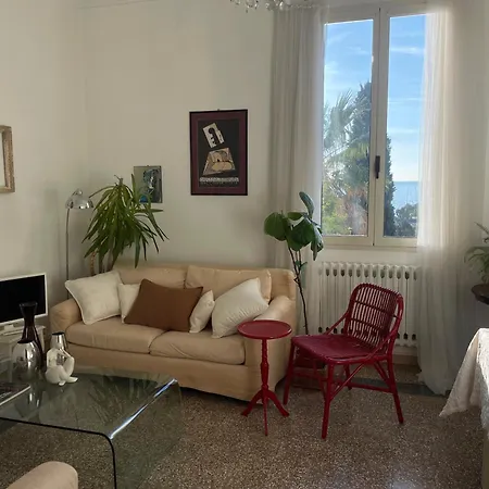 アパート Chez Milly サンレモ